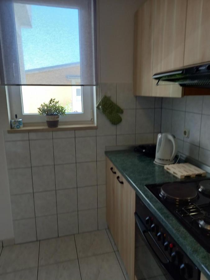 Apartman Katica Banjol Exterior foto